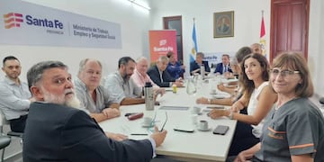 La última reunión no alcanzó para lograr un acuerdo con los sindicatos.
