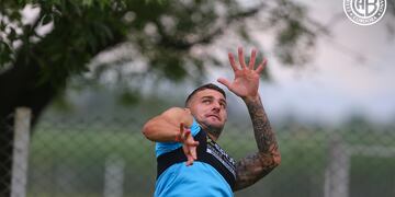 Pablo Vegetti anotó en el debut y quiere más este sábado en Alberdi.