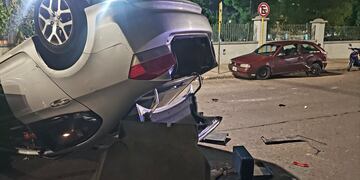 El Honda City impactó contra el Volskwagen Gol.