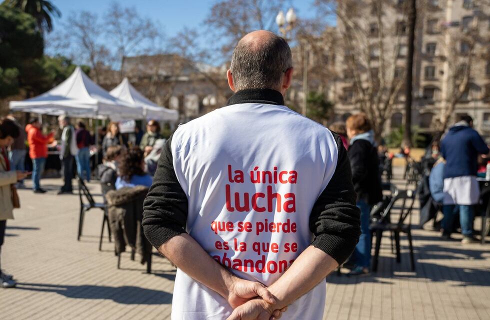 Paro en la UNR: docentes de Rosario suspenden las clases por una semana