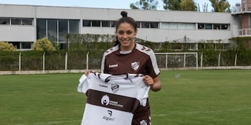 Con tan solo 17 años, Florencia Santander fue convocada para la Selección Mayor.