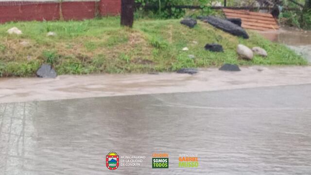 Temporal de agua, granizo y viento en la ciudad de Cosquín. (Foto: Facebook / Municipalidad de Cosquín Oficial).
