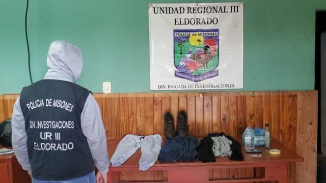Hallan nuevos elementos que incriminan al detenido por el incendio a los patrulleros en Eldorado.