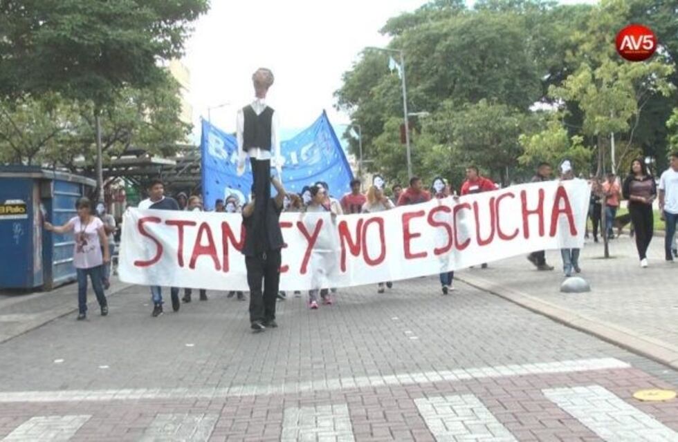 Barrios de Pie Catamarca marchó en reclamo a Desarrollo Social de la Nación