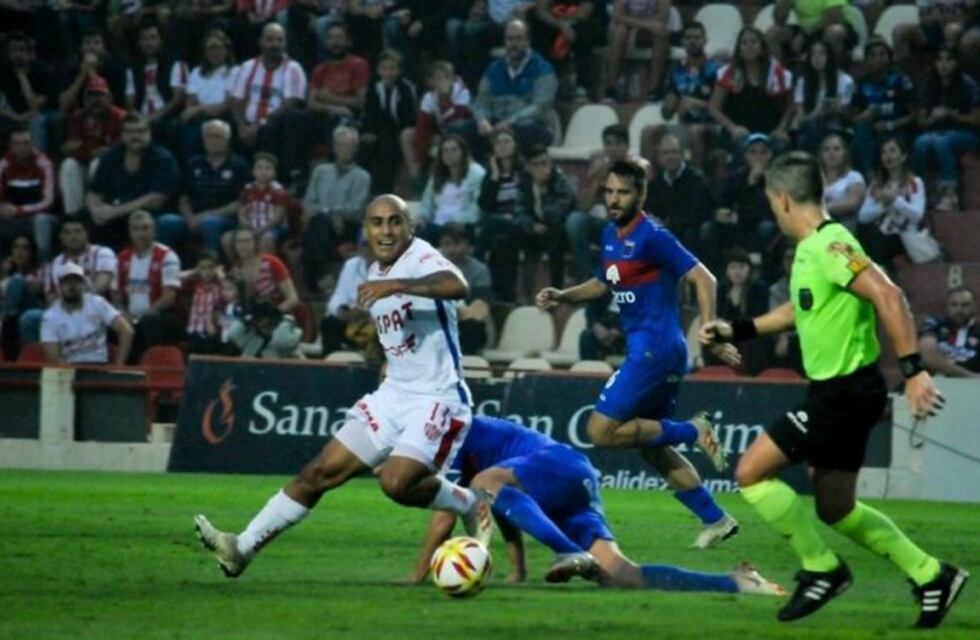 Unión pediría la inhibición de Central y San Lorenzo por falta de pago