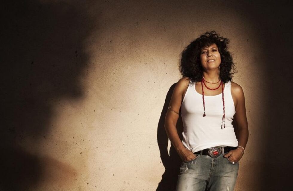 Rosana llega a Mendoza con su gira En la memoria de la piel