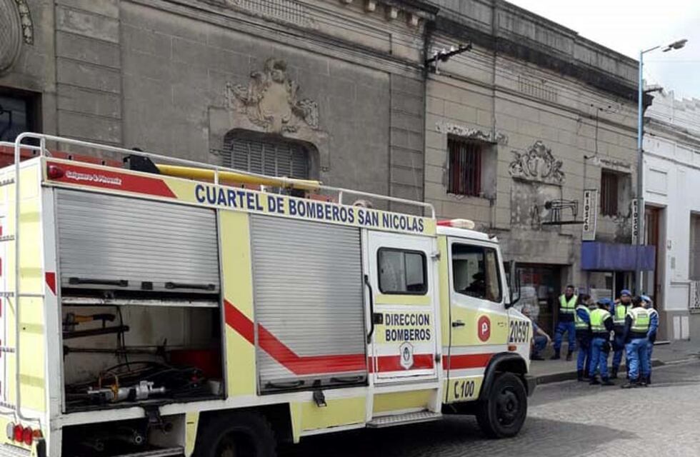 Una estufa desató el incendio de una vivienda en pleno centro