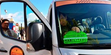 Se colocan esta semana las obleas a vehículos del transporte escolar
