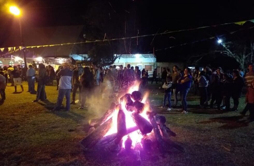 El fuego de San Juan ardió también en Iguazú