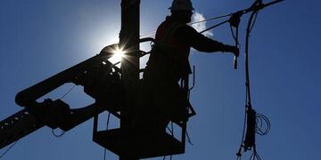 Atención: múltiples cortes de luz se esperan mañana