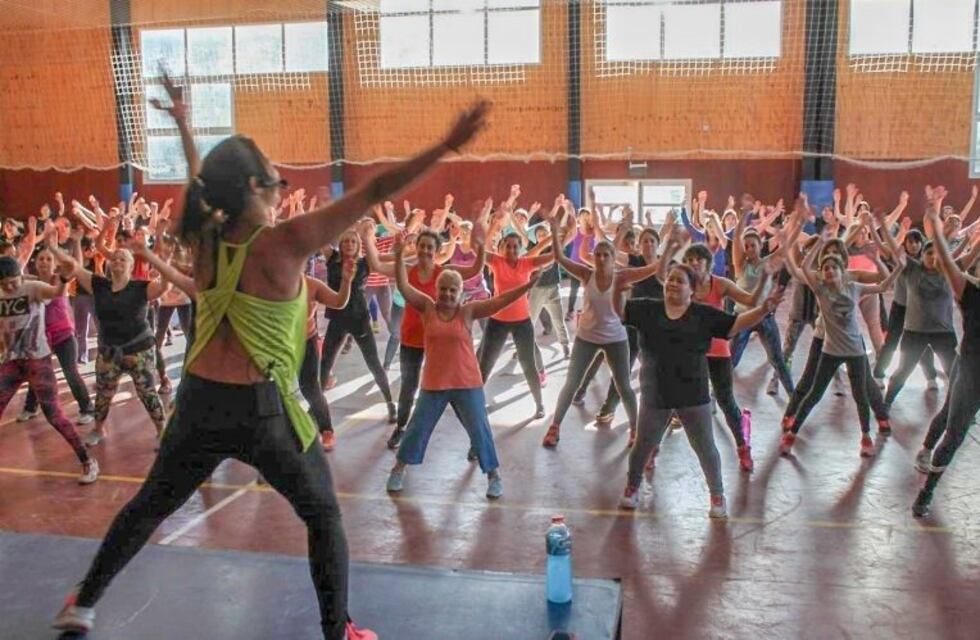 "Máster de Zumba" a beneficio del Merendero Amiguitos de Carlos Paz