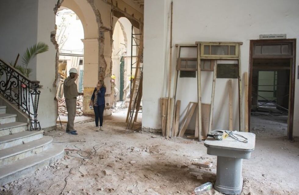 Siguen los trabajos para poner en valor de Casa de Gobierno