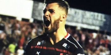 Facundo Castelli acertó en la última para el empate\u002E Lleva cinco goles\u002E
