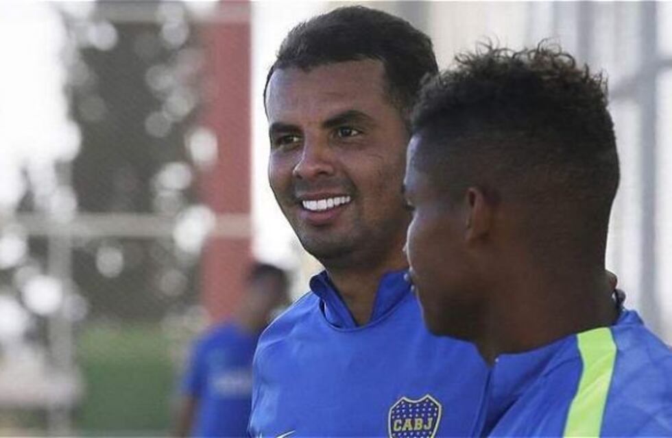Cardona, Barrios y Fabra volvieron a entrenarse en Boca