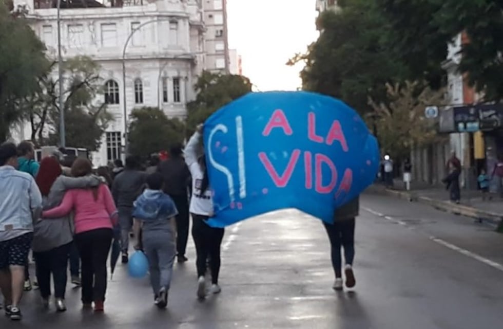 Masiva marcha por la vida en Bahía Blanca