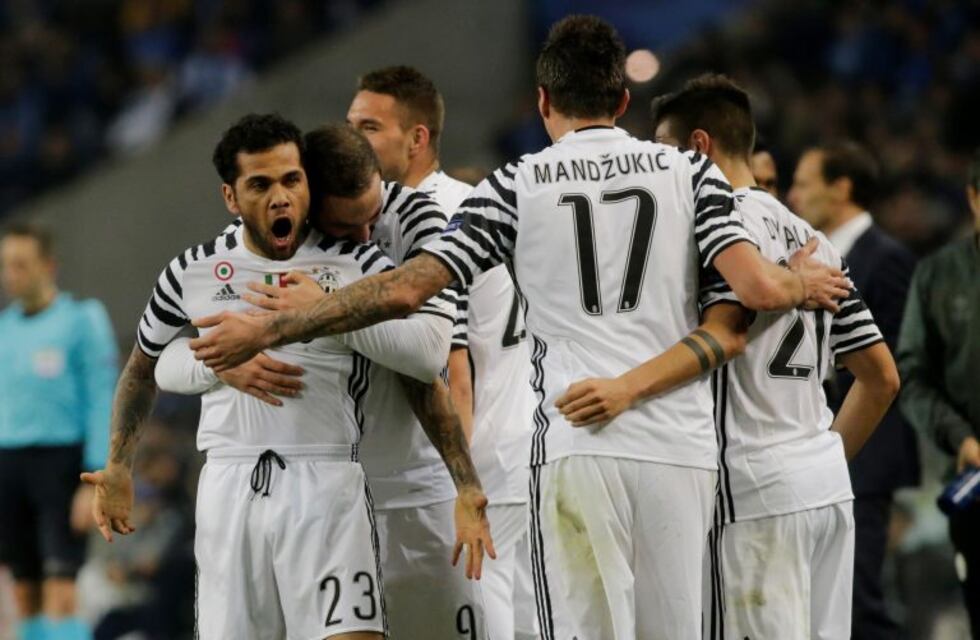 Champions League: con Dybala e Higuaín en cancha, Juventus derrotó 2-0 a Porto por la ida de octavos de final