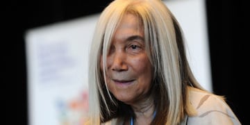 Argentine author Maria Kodama poses during an interview at the 23rd Biarritz International Festival of Latin American Cinema in Biarritz, southwestern France, on October 3, 2014\u002E AFP PHOTO / GAIZKA IROZ\r\n francia Maria Kodama festival internacional de Biarritz autora escritora nota entrevista reportaje