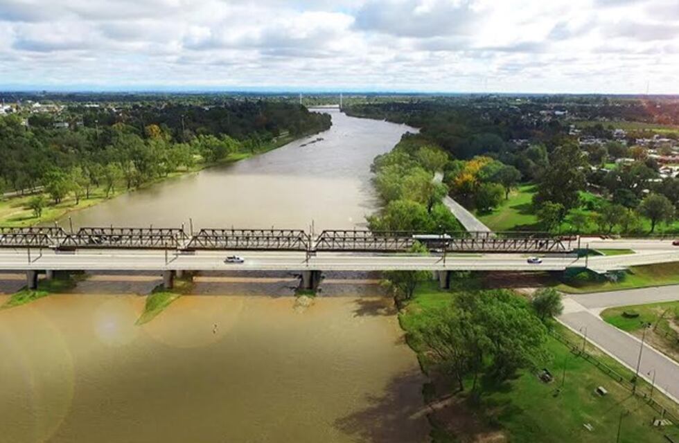 Comenzó la construcción del nuevo puente sobre el río Cuarto