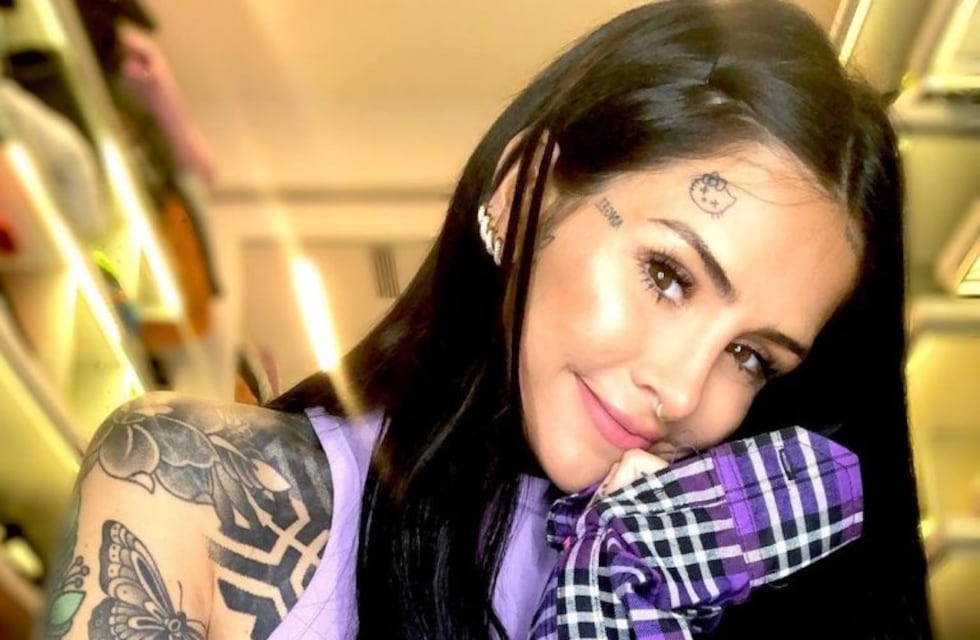 Candelaria Tinelli explotó Instagram con una foto semi desnuda