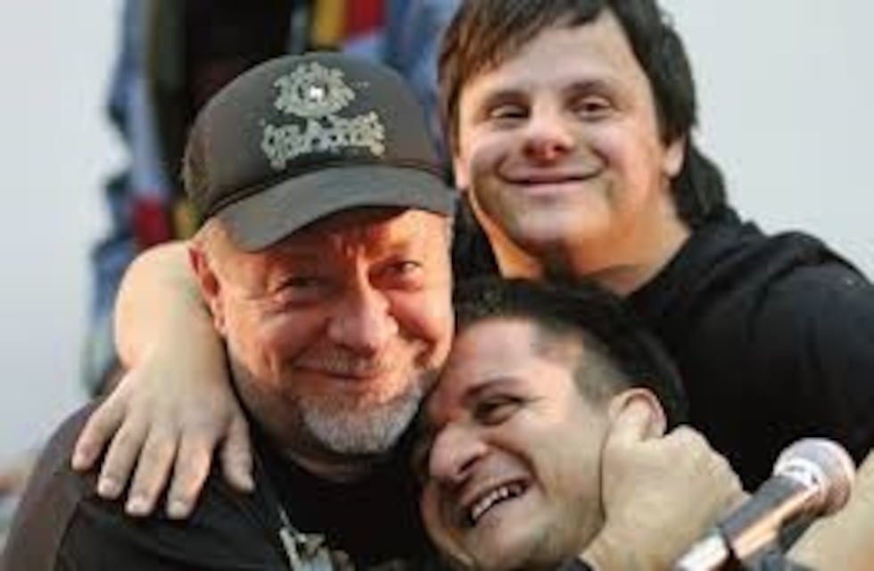 León Gieco y el VI Encuentro de Cine Inclusivo en Carlos Paz