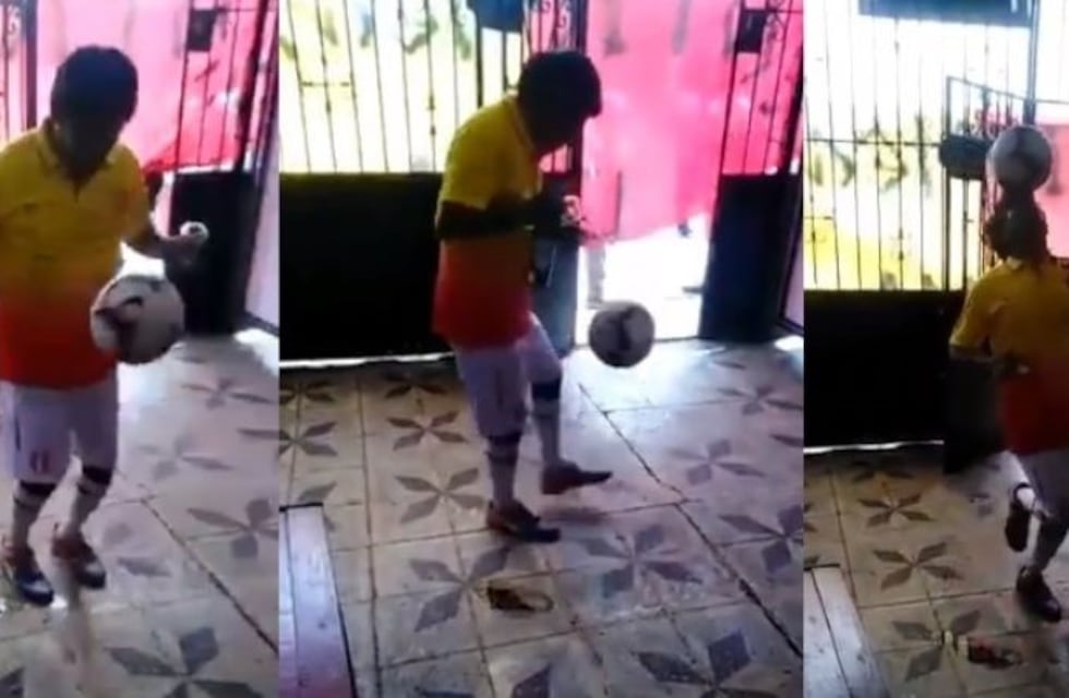 Hace "jueguito" con la pelota de fútbol mientras se sirve cerveza y se volvió viral