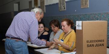 San Juan vota desde las 8 de la mañana\u002E