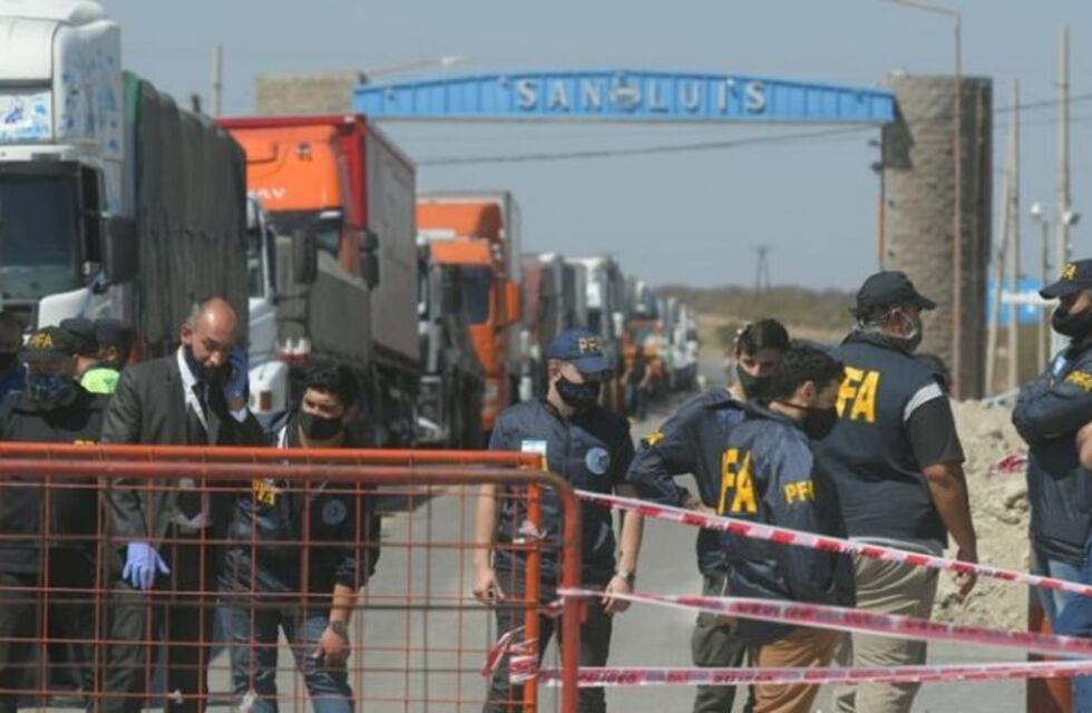 San Luis busca tomar medidas contra los productores mendocinos que cortaron rutas