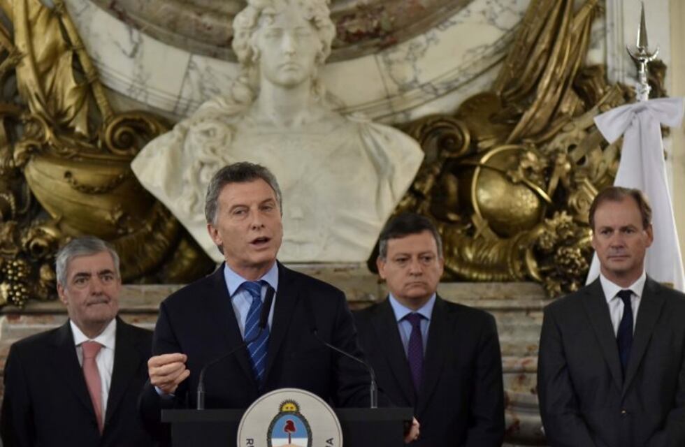 Macri aseguró que se logró "bajar un 45 % los cortes" de electricidad