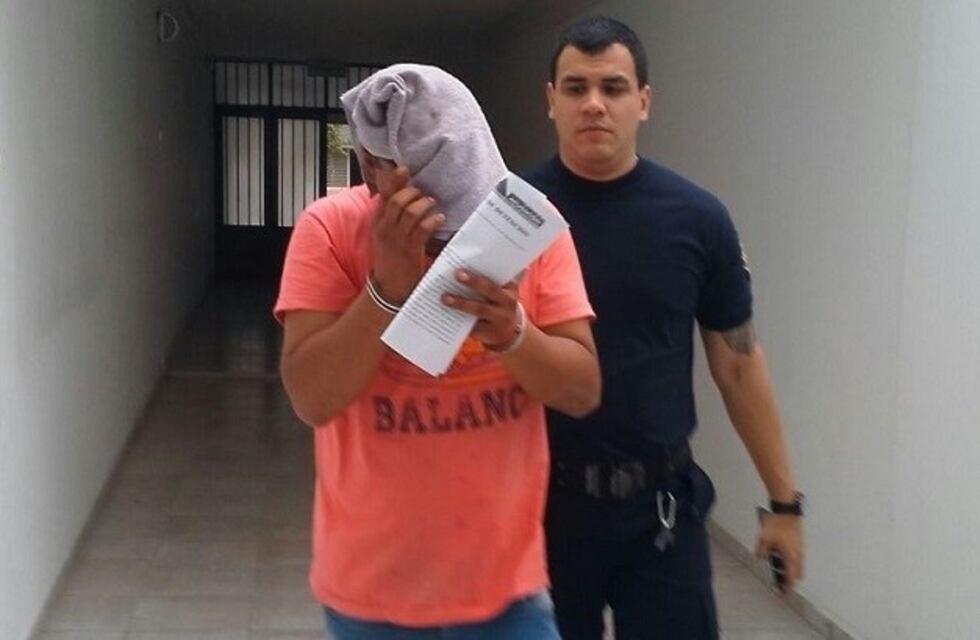 Acusado de violar reiteradas veces a su hijastra de nueve años, recibió prisión preventiva