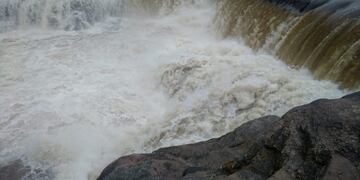 Impresionante crecida del río San Antonio\u002E