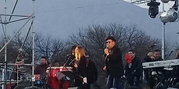 La imagen es de este viernes y pertenece al show en Aminga, en La Rioja