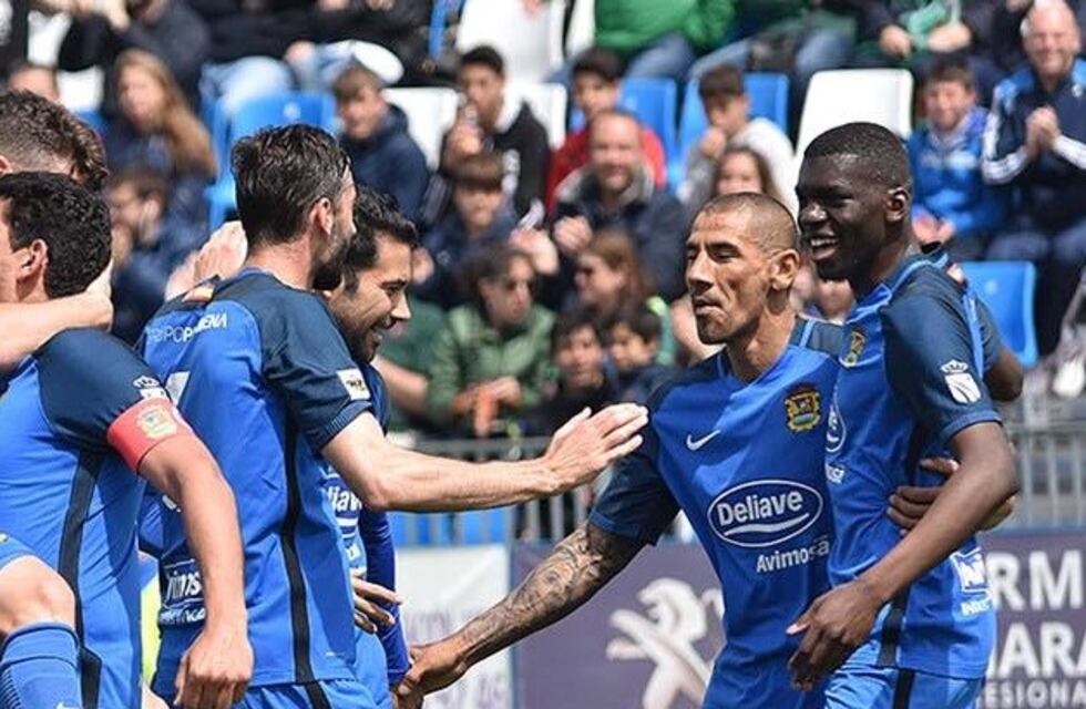 El "Cata" Díaz fue presentado como nuevo refuerzo de Nueva Chicago