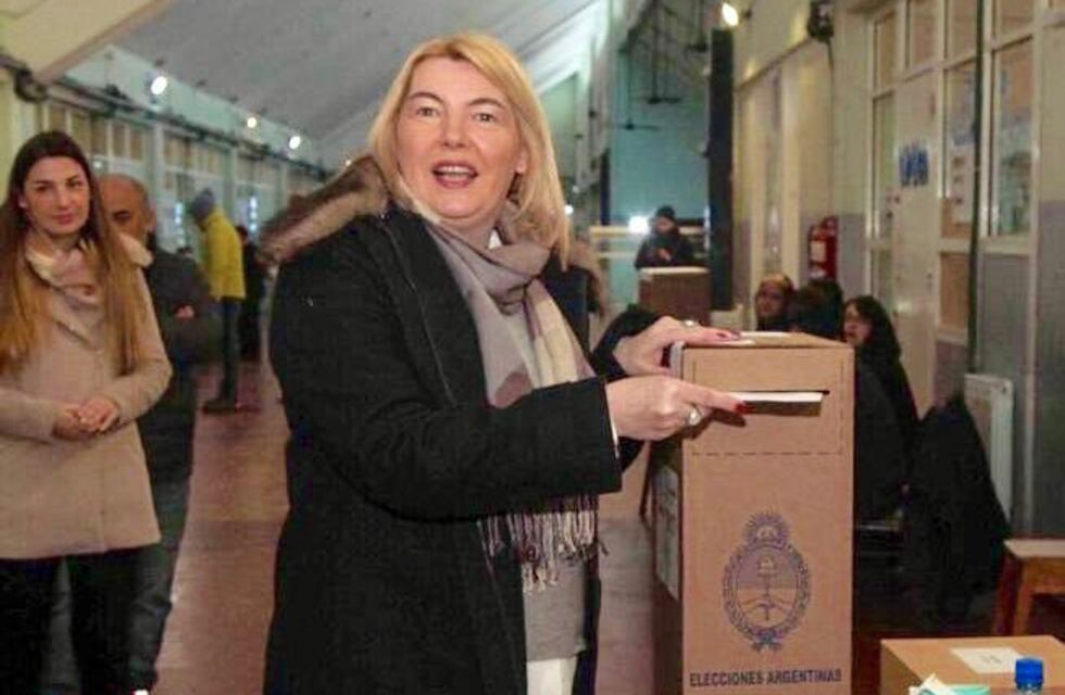 PASO en Tierra del Fuego: Bertone pidió "tener cuidado con el recuento provisorio de votos"