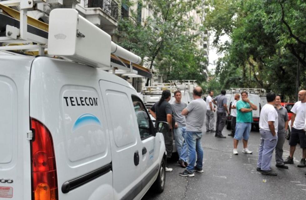 Cordobeses robaron $87 mil fingiendo ser empleados de Telecom y ahora deberán devolverlos
