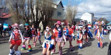 Se realizó tradicional Desfile de la Primavera en Río Gallegos