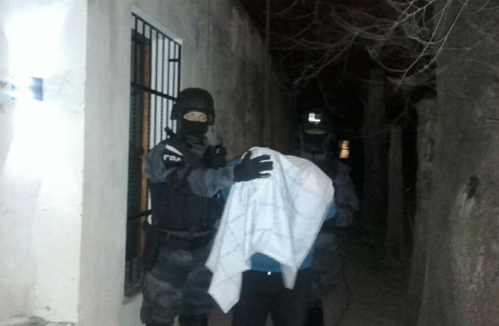 Un detenido por venta y delivery de drogas en Oliva