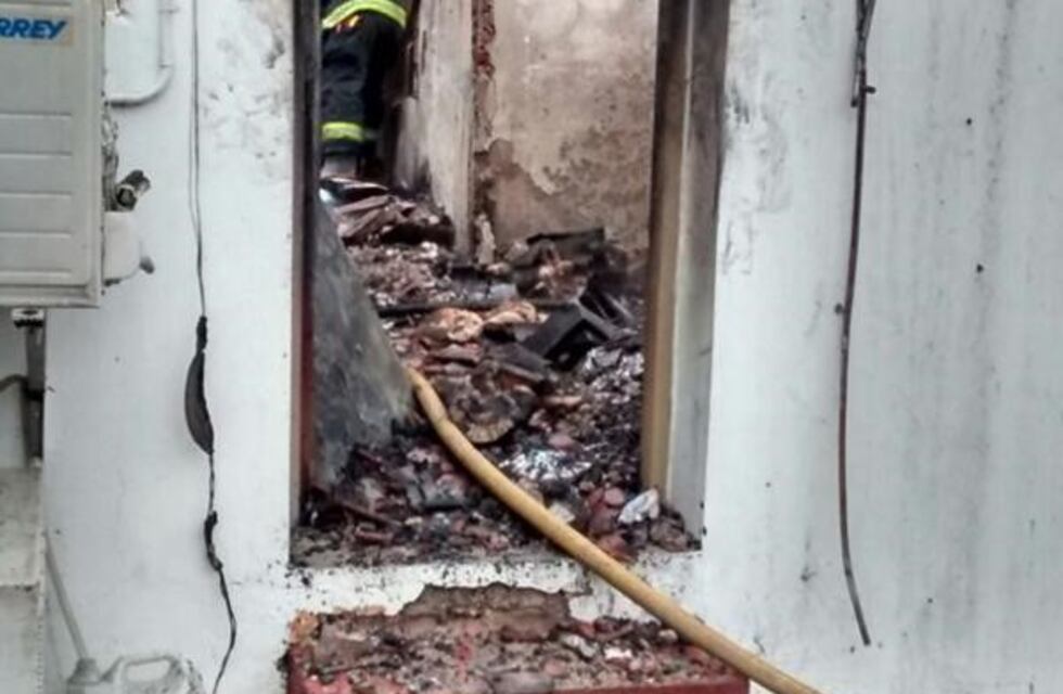 Incendiaron un tribunal de San Martín y se encontró una amenaza a Vidal en una fiscalía lindera