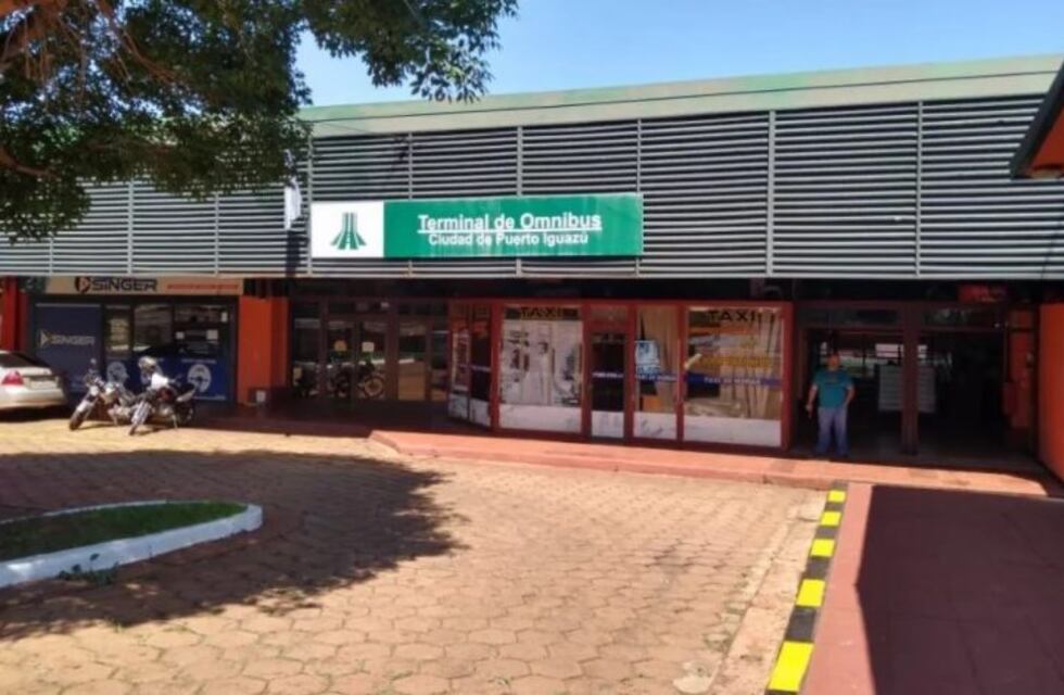 La terminal de Puerto Iguazú reactiva el servicio de colectivos de larga distancia