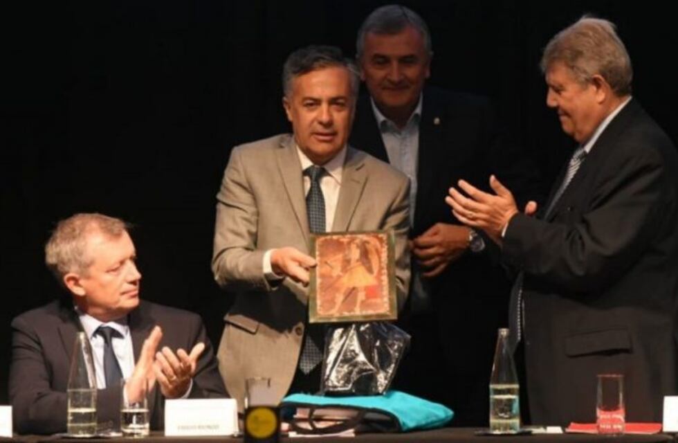 Coviar y la Fundación Favaloro firmaron un convenio para la promoción del vino argentino