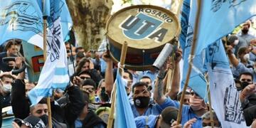 Colectiveros lanzan un nuevo paro a partir del jueves (UTA Rosario)