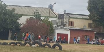 Dos partidos de fútbol se jugaron en la Capital, 45 personas demoradas\u002E