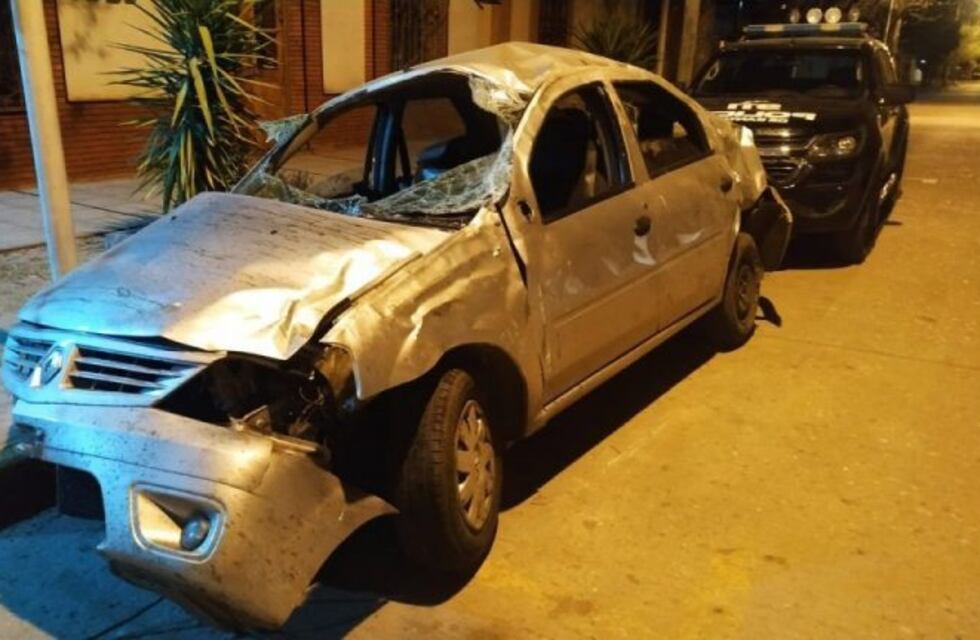 Choque y vuelco en la Autopista Rosario - Córdoba, con un menor herido