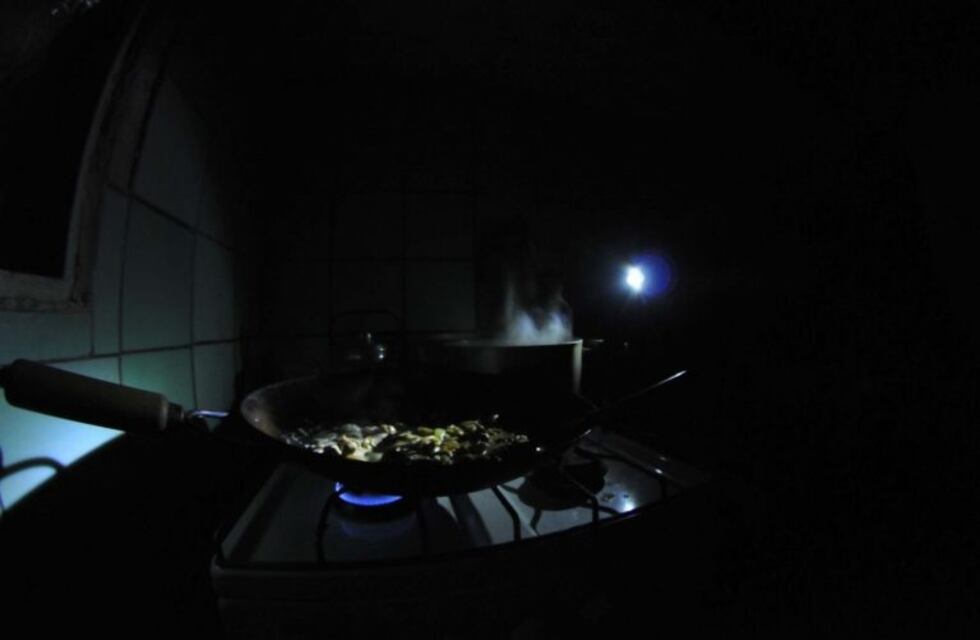 Robaron dos casas en un country de La Plata durante el apagón