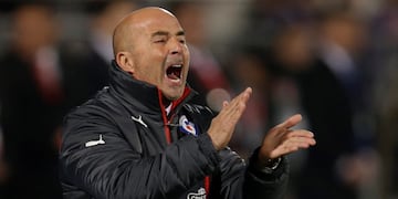Jorge Sampaoli presentó una demanda millonaria contra la federación chilena de fútbol\u002E (AP)
