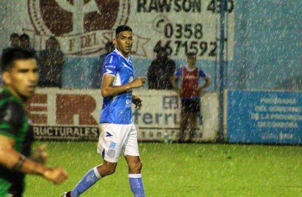 Leonel Ceresole sigue sumando minutos en Estudiantes