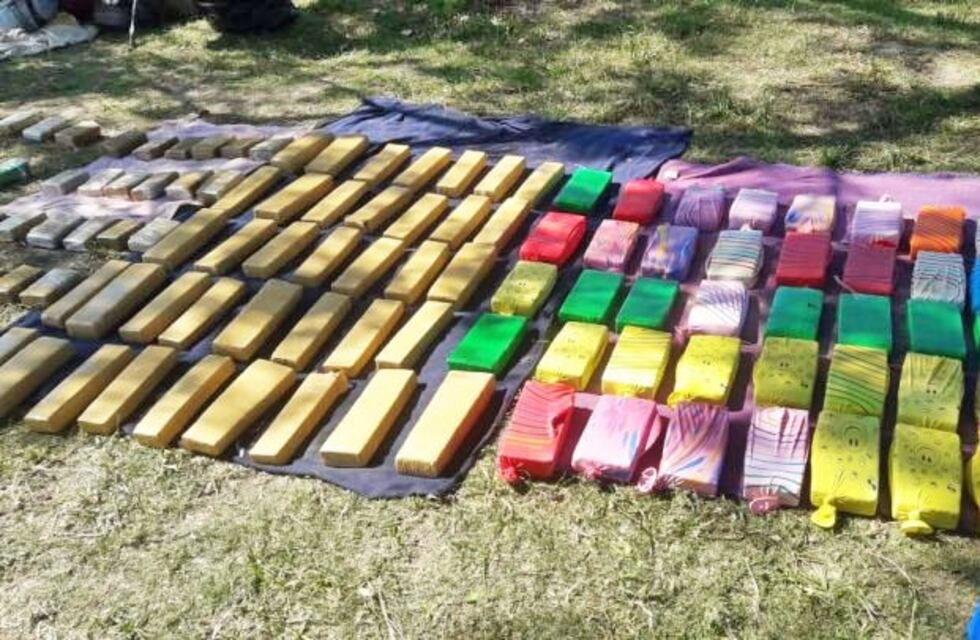Procesaron a narcos detenidos por trasladar 160 kilos de droga en una canoa