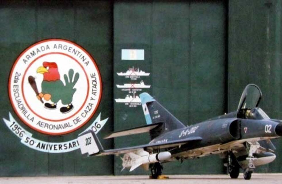 El inesperado ataque que valió de hito en la historia aeronaval argentina