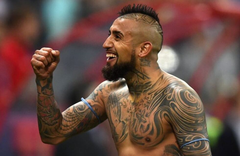 Arturo Vidal le respondió a quienes quemaron un muñeco gigante suyo