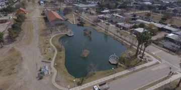 Lago Sustentable y Recreativo La Para\nFoto: Clarín Central