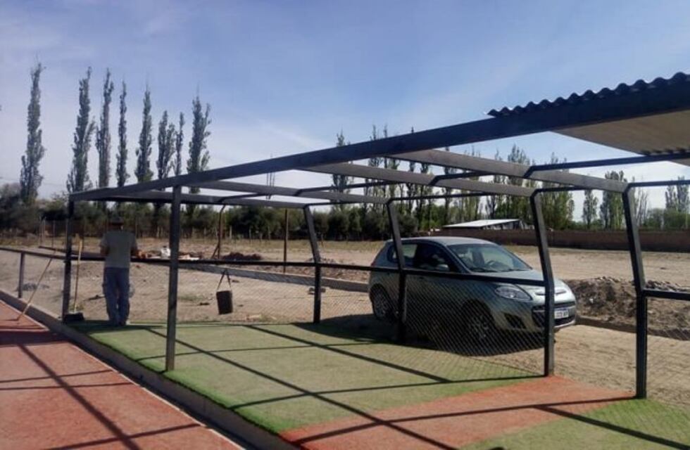 Otra vez robaron en la cancha de hockey de Cuadro Nacional